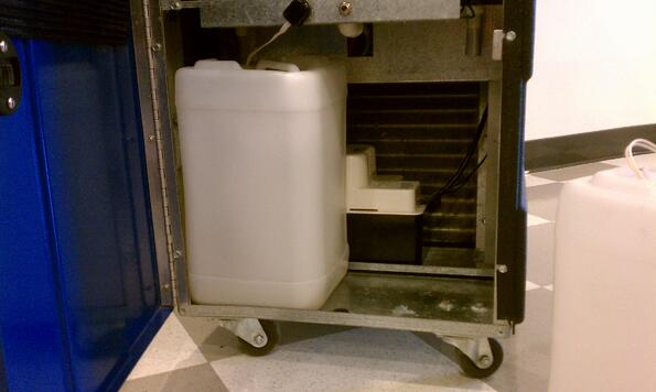 spot-cooler-condensate-tanks-and-pump